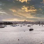 Seafront 4br With Mesmerising Balcony & Views By 360 Estates * Sliema