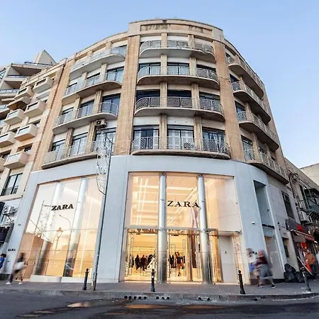 Apartament Seafront 4br With Mesmerising Balcony & Views By 360 Estates *