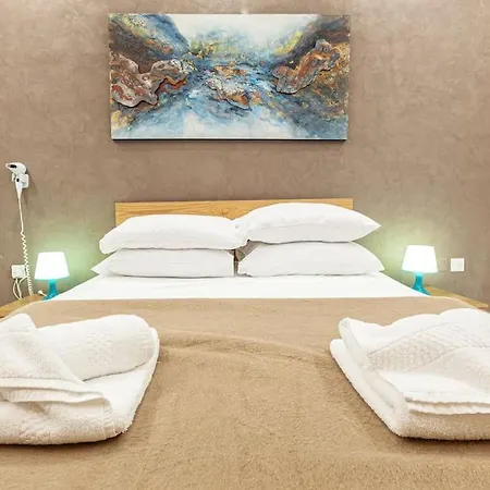 Seafront 4br With Mesmerising Balcony & Views By 360 Estates Sliema