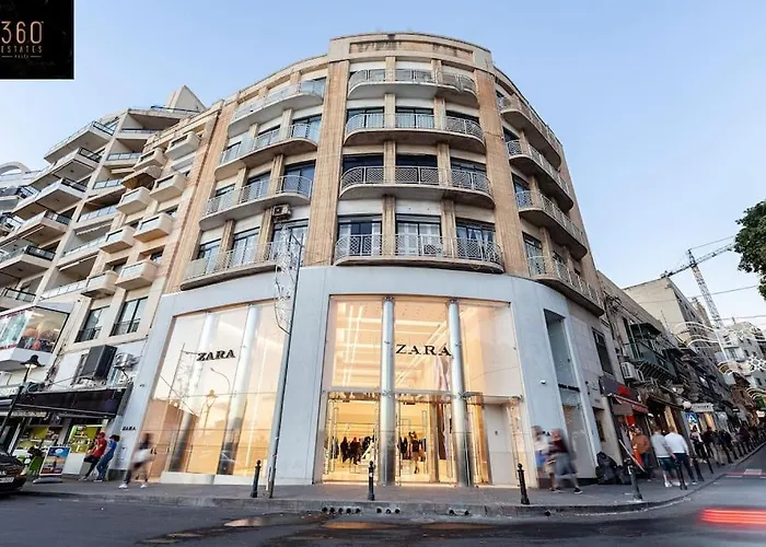 公寓 Seafront 4br With Mesmerising Balcony & Views By 360 Estates *