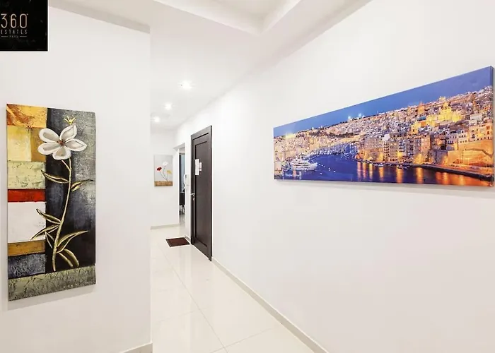 Seafront 4br With Mesmerising Balcony & Views By 360 Estates * 斯利马